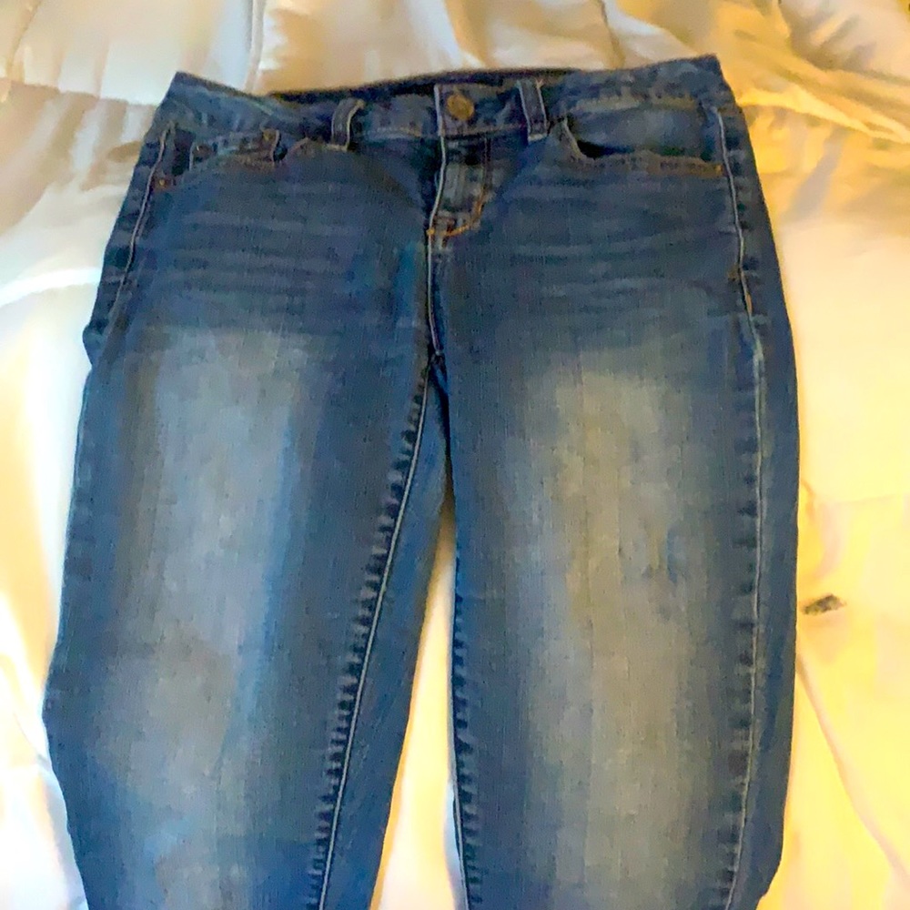 NWOT cute, straight leg aeropostale jeans:)